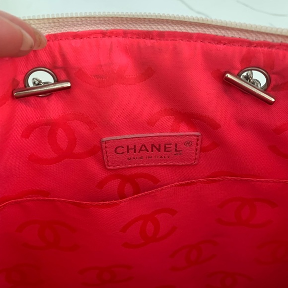 Chanel Cambon Handbag in white - Picture 7 of 9